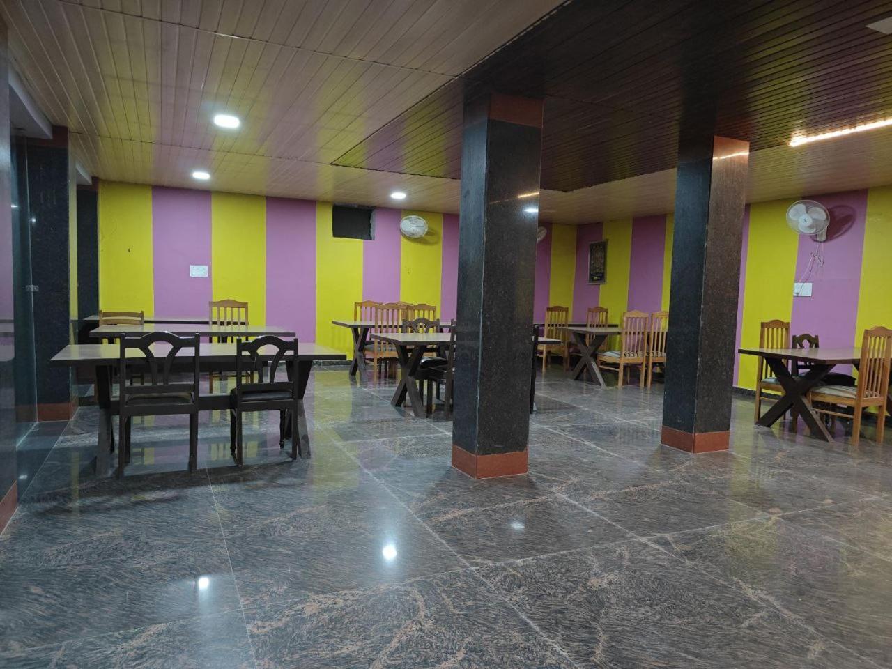 Hotel Shyam Sarover And Restaurant Ringas Екстер'єр фото